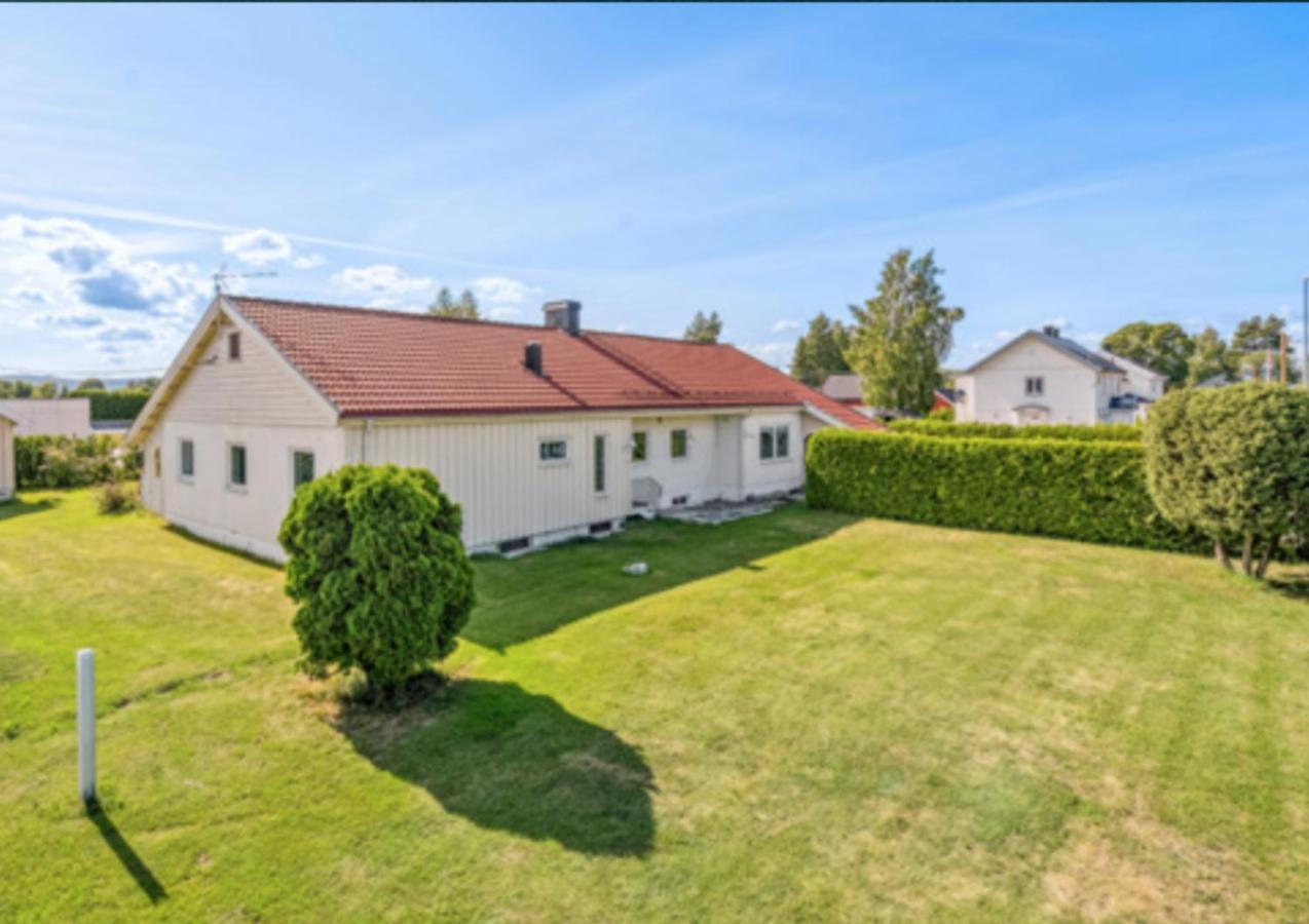 Ferienwohnung Gardermoen House Exterior foto
